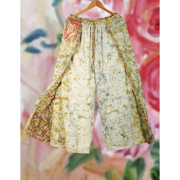 natural and artistic